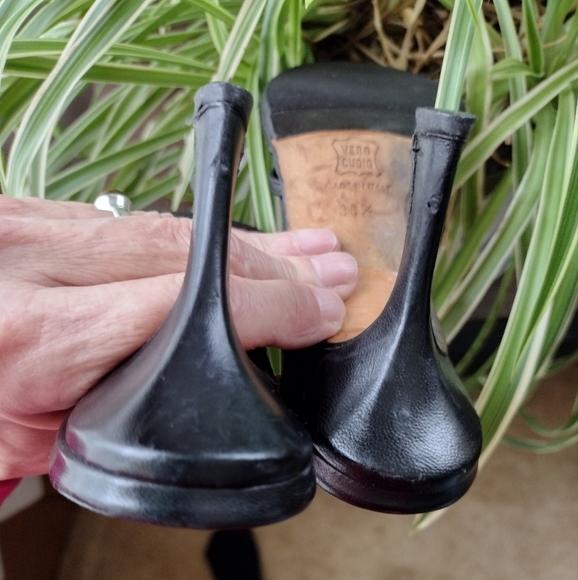 Jimmy Choo Black Shoes - Picture 9 of 10